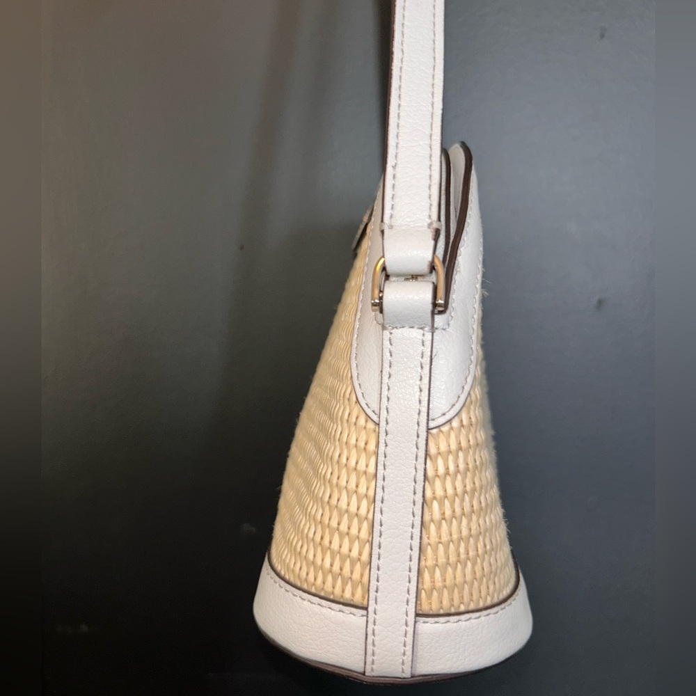 Kate Spade Sylvia Straw Dome Crossbody EXCELLENT Condition - Picture 6 of 16